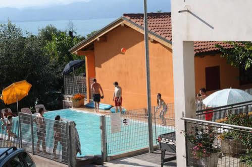 Aparthotel Borgo Blu Poggio à Lazise Extérieur photo