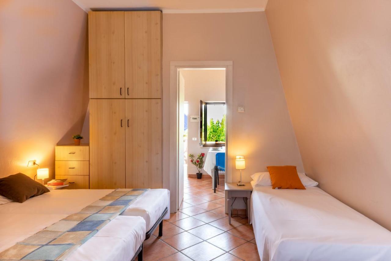 Aparthotel Borgo Blu Poggio à Lazise Extérieur photo