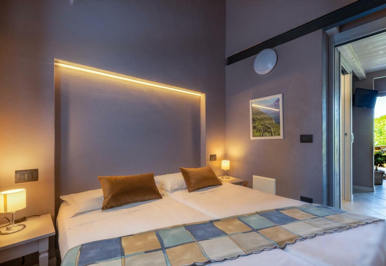 Aparthotel Borgo Blu Poggio à Lazise Extérieur photo