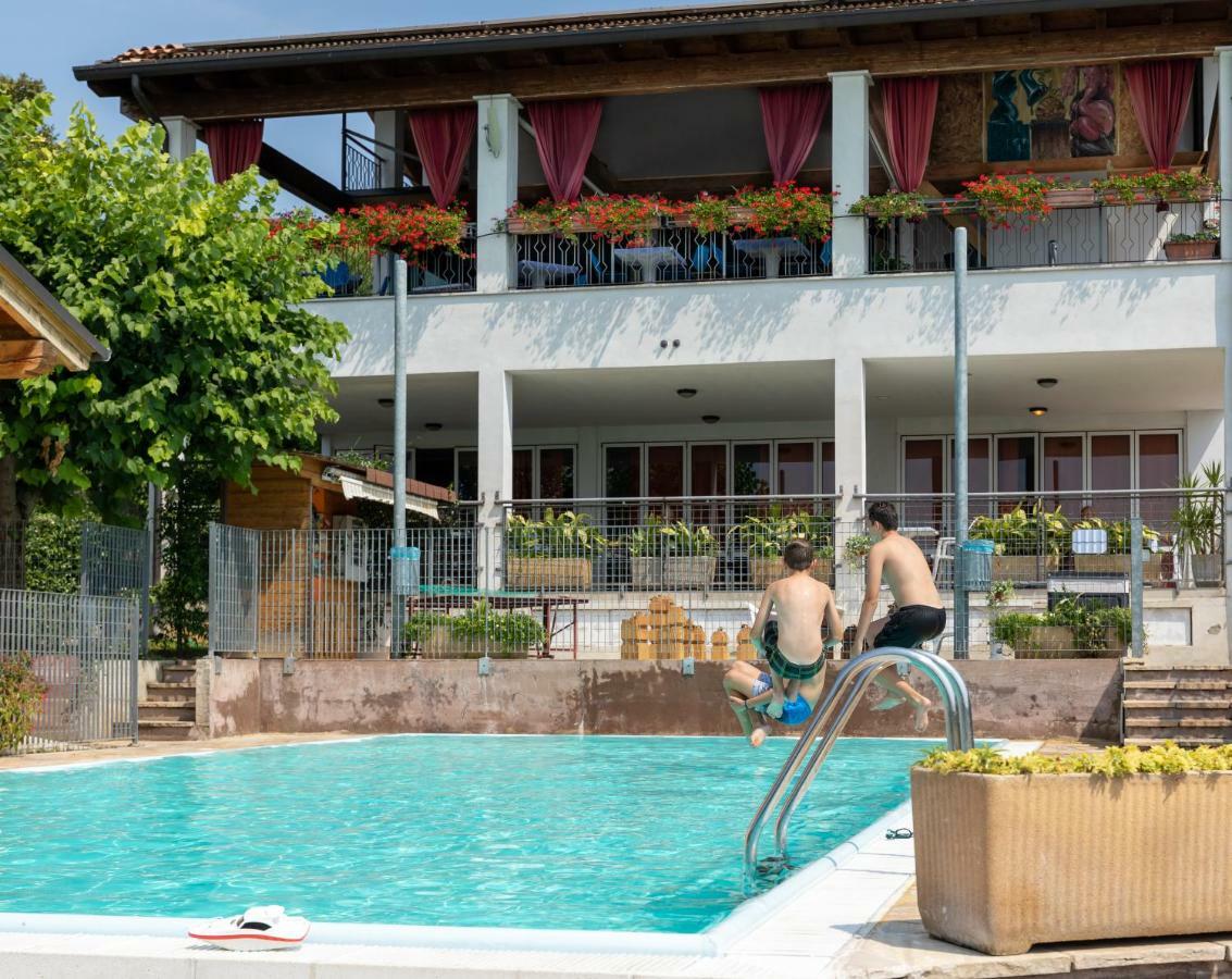 Aparthotel Borgo Blu Poggio à Lazise Extérieur photo