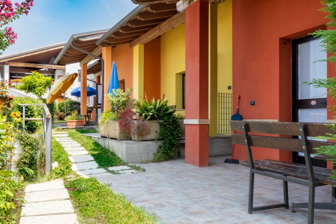Aparthotel Borgo Blu Poggio à Lazise Extérieur photo